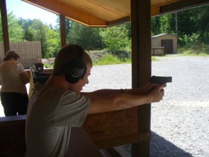 Shooting the 9mm